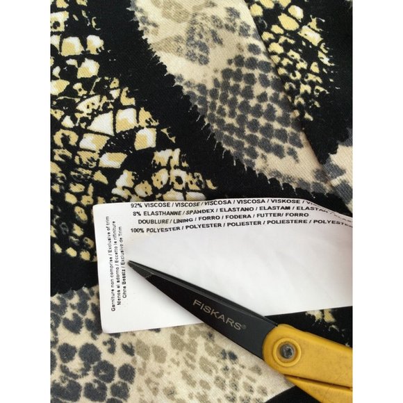 Joseph Ribkoff Cream and Black Blazer Elegant Suit Jacket - Picture 4 of 8